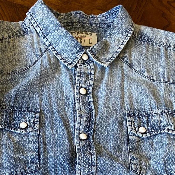 BNWT Men's Denim Shirt - Picture 1 of 11